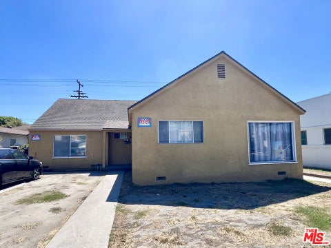 Photo of 4512 Tweedy Boulevard, South Gate, CA 90280 (MLS # 26986735)