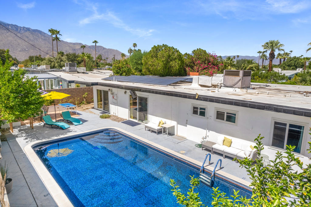4385 E Paseo Caroleta