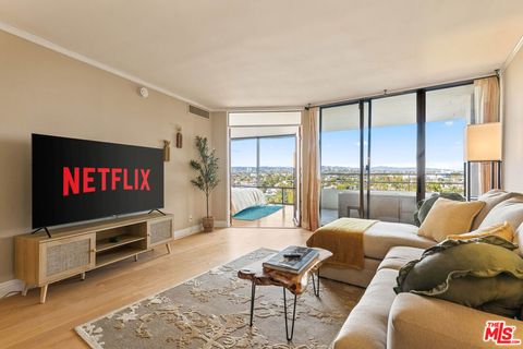 Photo of 4337 Marina City Drive #543, Marina Del Rey, CA 90292 (MLS # 26649913)