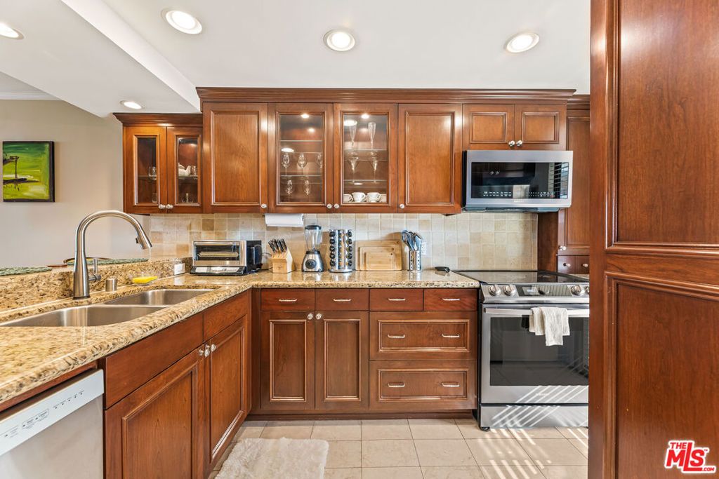 Photo of 4337 Marina City Drive #543, Marina Del Rey, CA 90292 (MLS # 26649913)