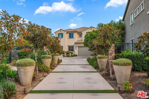 Photo of 8304 Mariposa Court, West Hills, CA 91304 (MLS # 25551519)