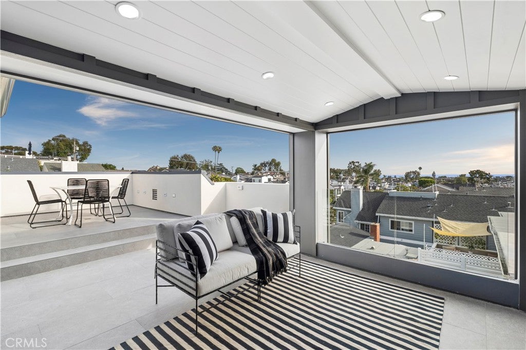 715 Poinsettia, Corona Del Mar CA 92625 - Photo 23