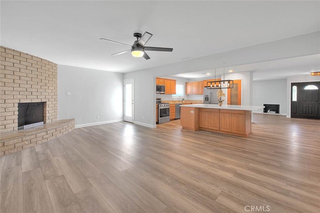 7747 Onyx Avenue