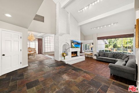 Tiny photo for 17437 Tarzana Street, Encino, CA 91316 (MLS # 26655007)