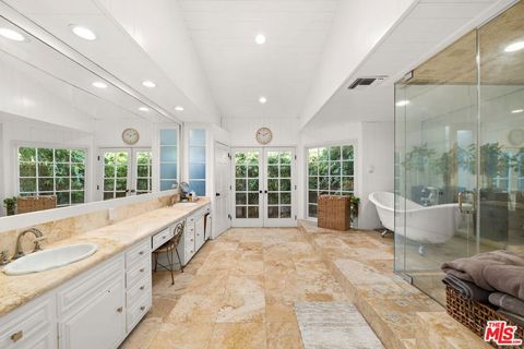 Tiny photo for 17437 Tarzana Street, Encino, CA 91316 (MLS # 26655007)