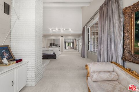 Tiny photo for 17437 Tarzana Street, Encino, CA 91316 (MLS # 26655007)