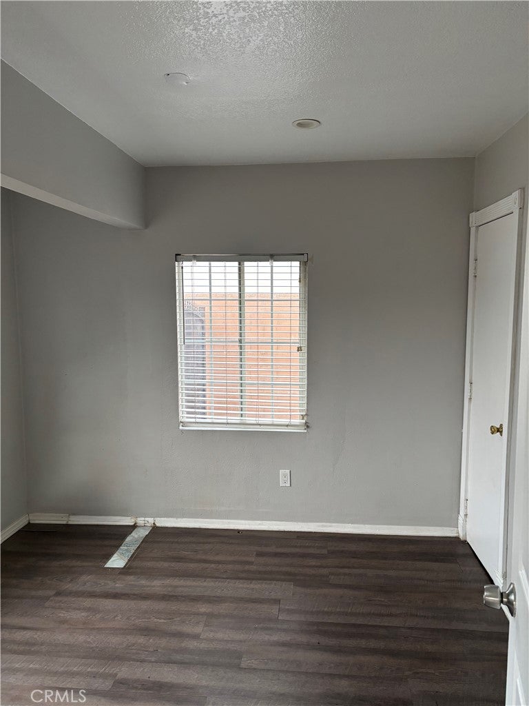 135 W 87th Place