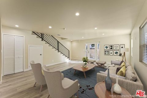 Photo of 5741 Simpson Avenue, Valley Village, CA 91607 (MLS # 25607393) Photo of 5741 Simpson Avenue, Valley Village, CA 91607 (MLS # 25607393)