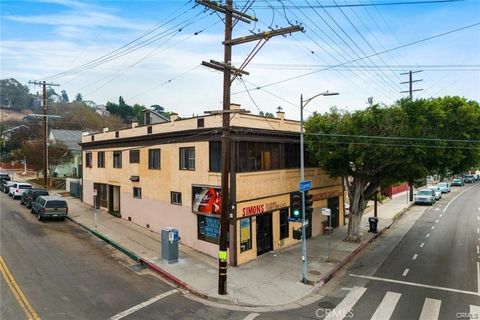 Photo of 3304 Pepper Avenue, Los Angeles, CA 90065 (MLS # PW25178148) Photo of 3304 Pepper Avenue, Los Angeles, CA 90065 (MLS # PW25178148)