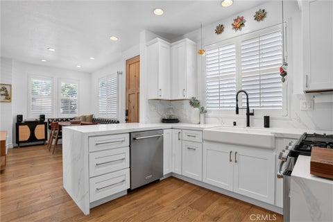 Photo of 17 Woodcrest LN, Aliso Viejo, CA 92656 (MLS # OC26164626)