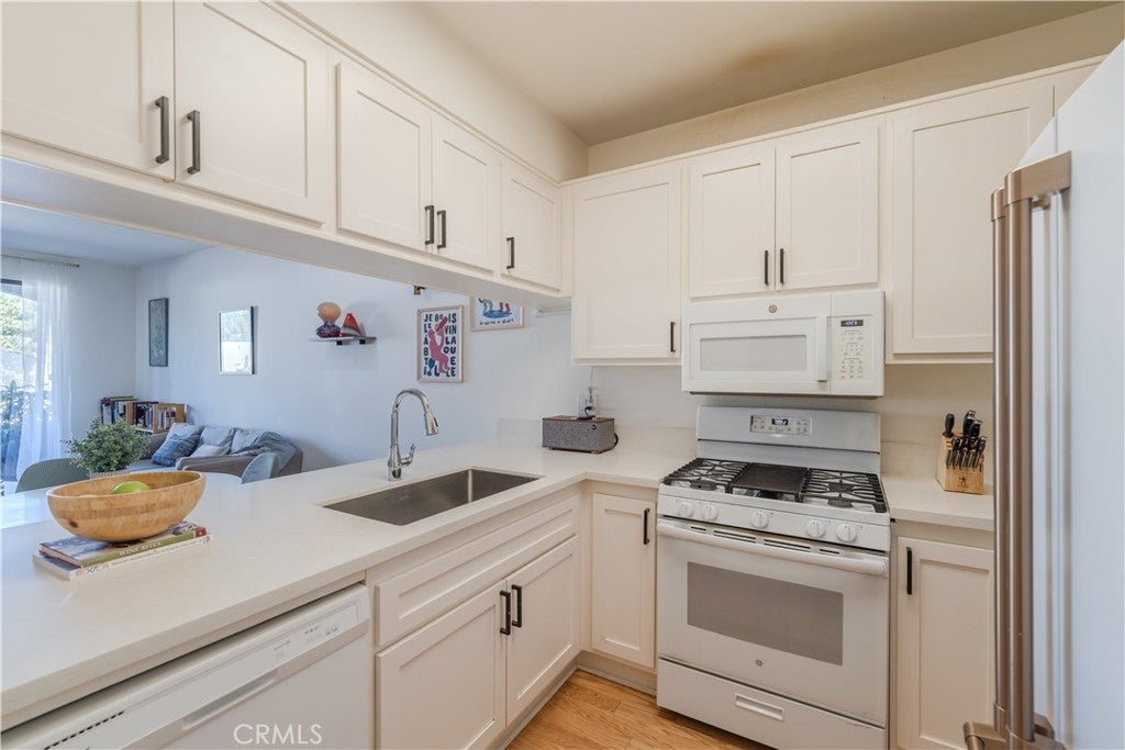 555 Maine Avenue 115