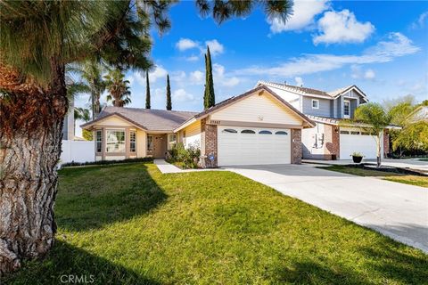 Photo of 23867 Hyacinth Dr, Murrieta, CA 92562 (MLS # IG25274332)