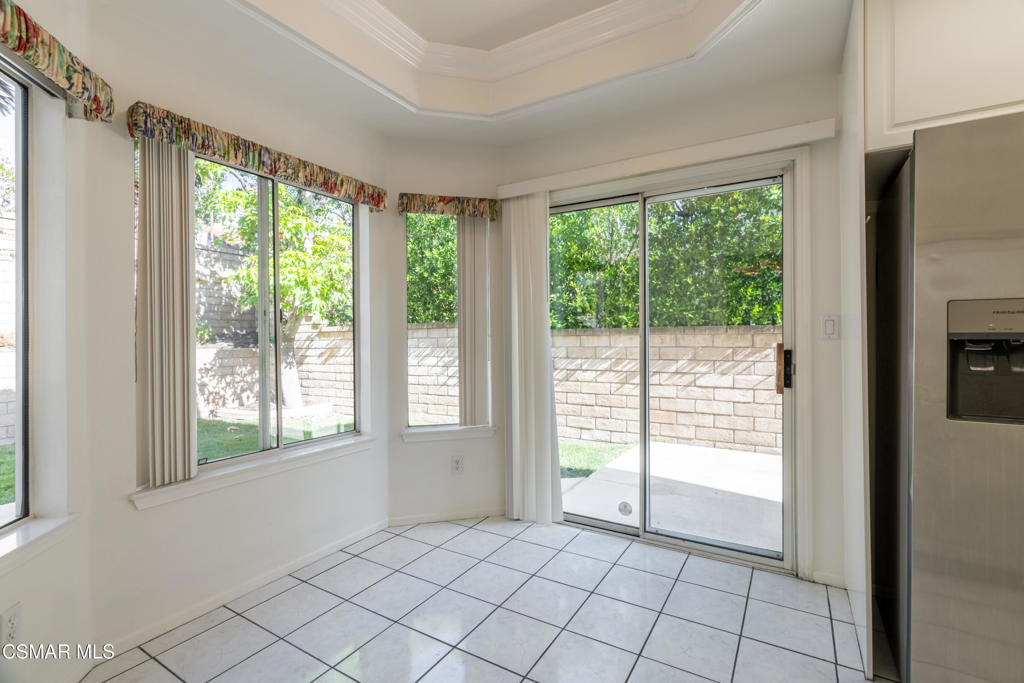 Executive I / Rancho Conejo-390 - 1004342 - Residential Lease
