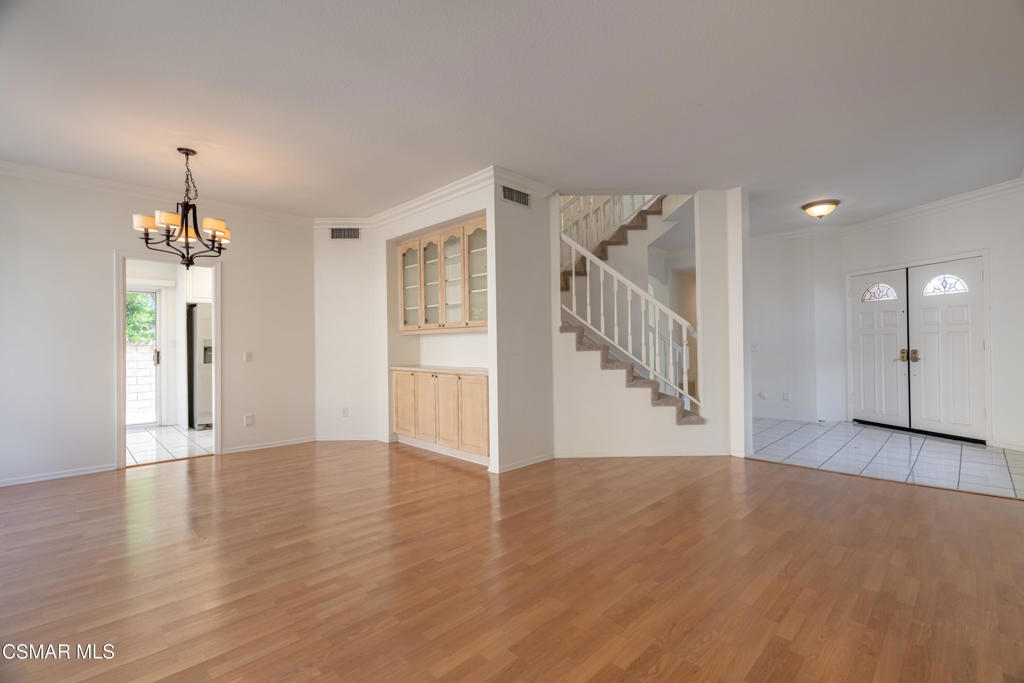 Executive I / Rancho Conejo-390 - 1004342 - Residential Lease