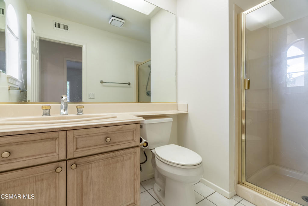 Executive I / Rancho Conejo-390 - 1004342 - Residential Lease