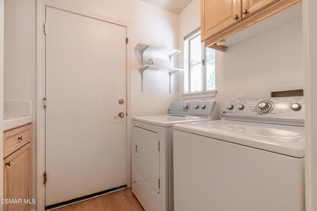Executive I / Rancho Conejo-390 - 1004342 - Residential Lease
