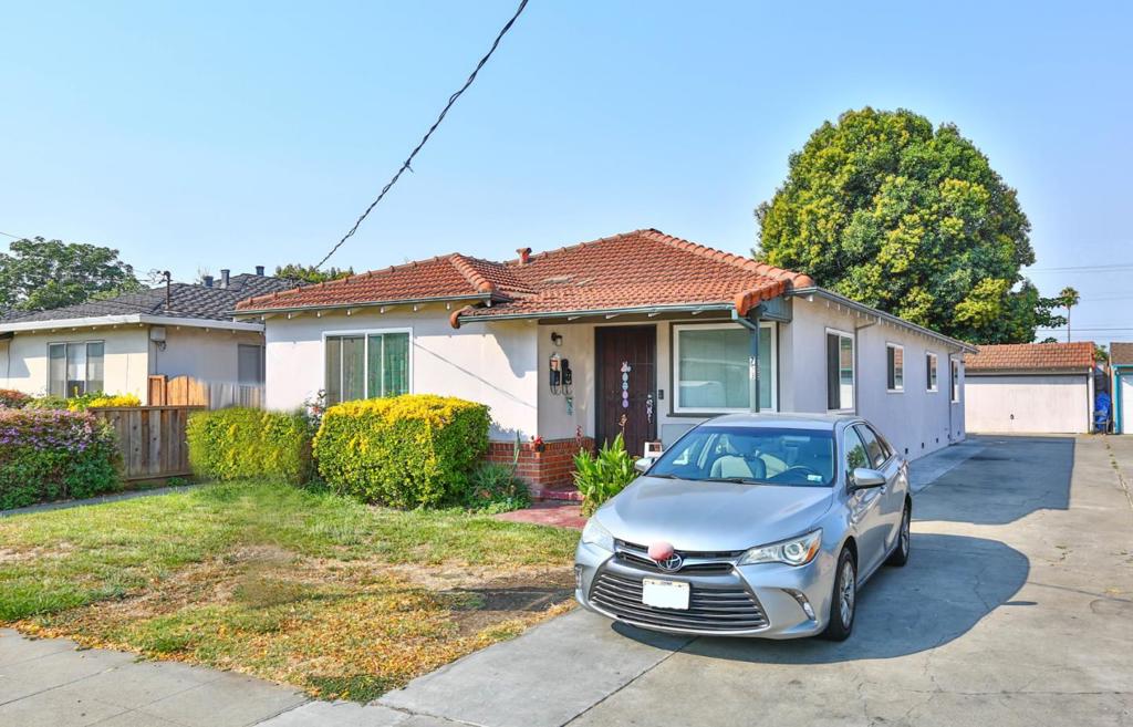 753 N 14th Street