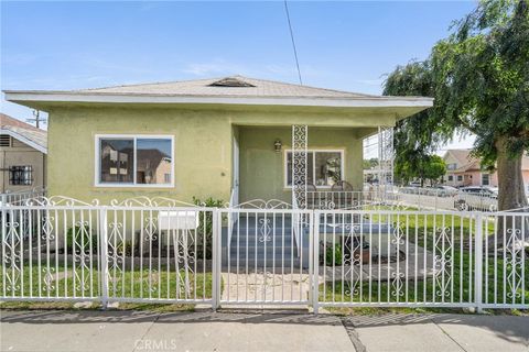 Photo of 2202 Gates Street, Los Angeles, CA 90031 (MLS # WS25114786)
