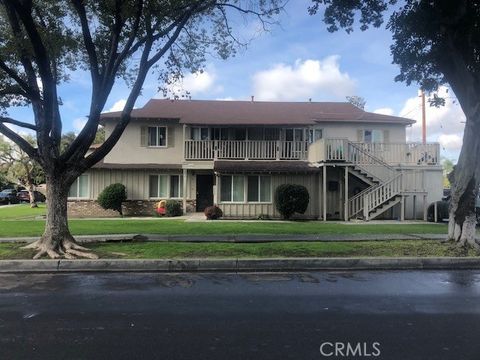201 W Knepp Fullerton CA 92832