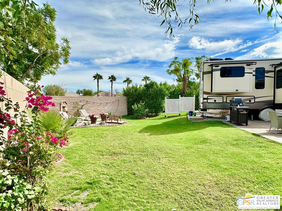 Desert Shadows Rv Re - Residential Lease