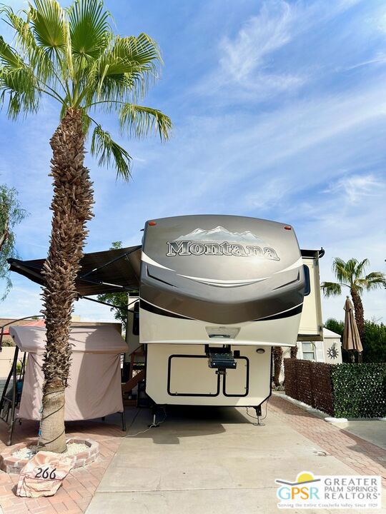 Desert Shadows Rv Re - Residential Lease
