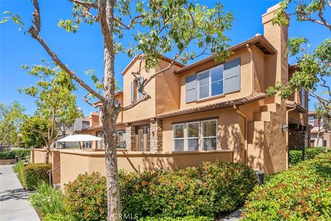 44 Sapphire Irvine CA 92602