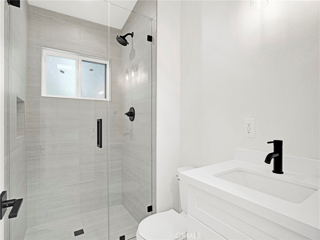 Conejo Country Homes (500) - Residential Lease