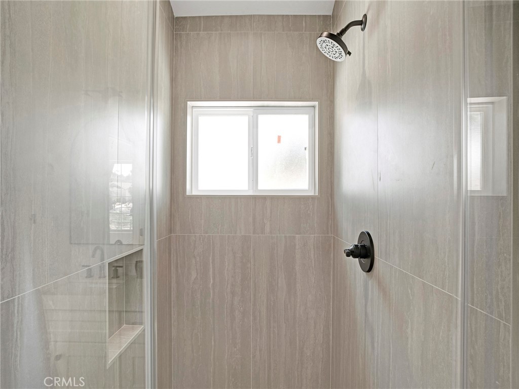 Conejo Country Homes (500) - Residential Lease