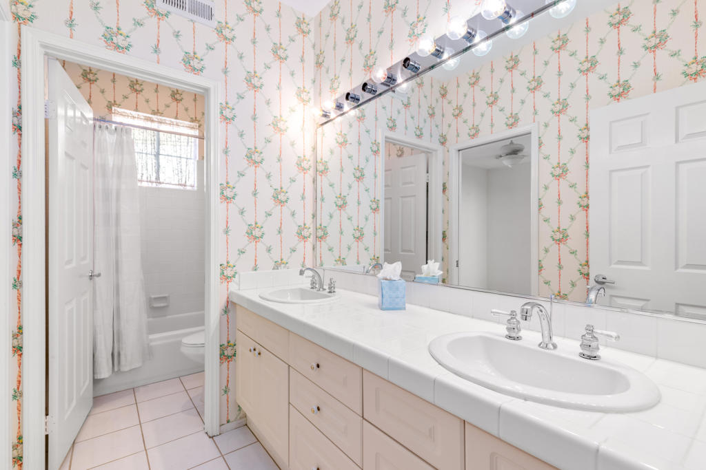 Desert Princess - Residential