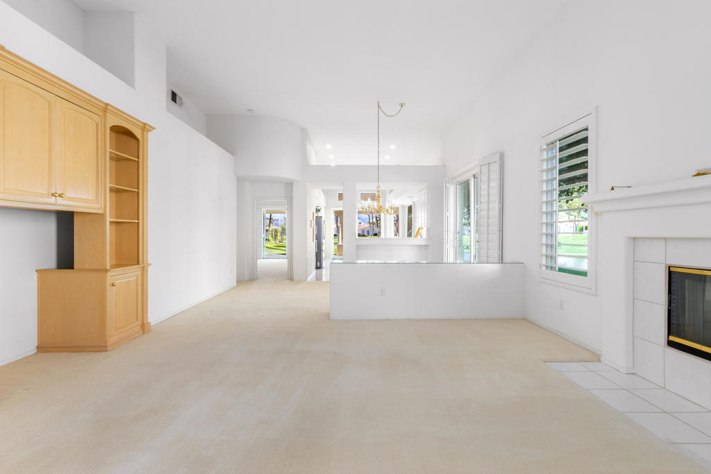 Desert Princess - Residential