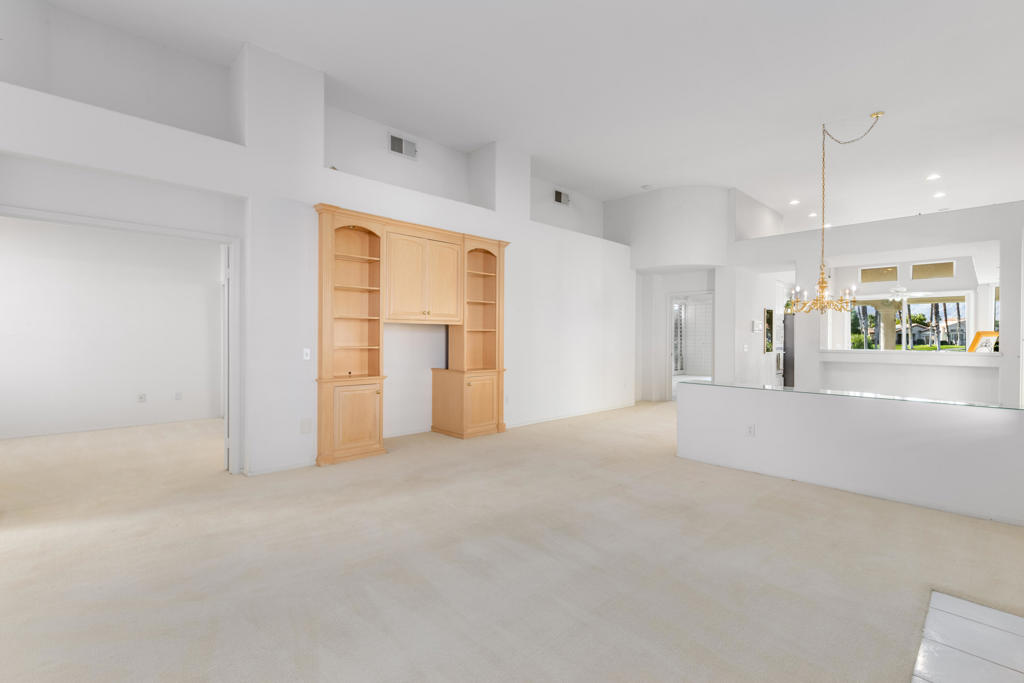 Desert Princess - Residential