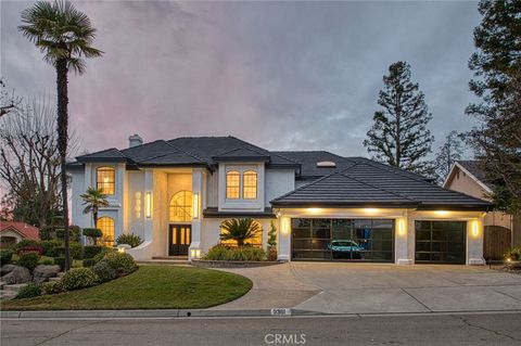 Photo of 9381 N Woodmont Drive, Fresno, CA 93720 (MLS # FR26040023)