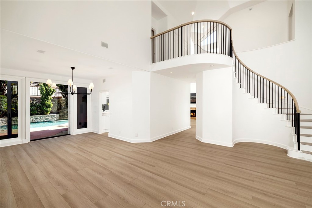 6 Harbor Pointe Drive