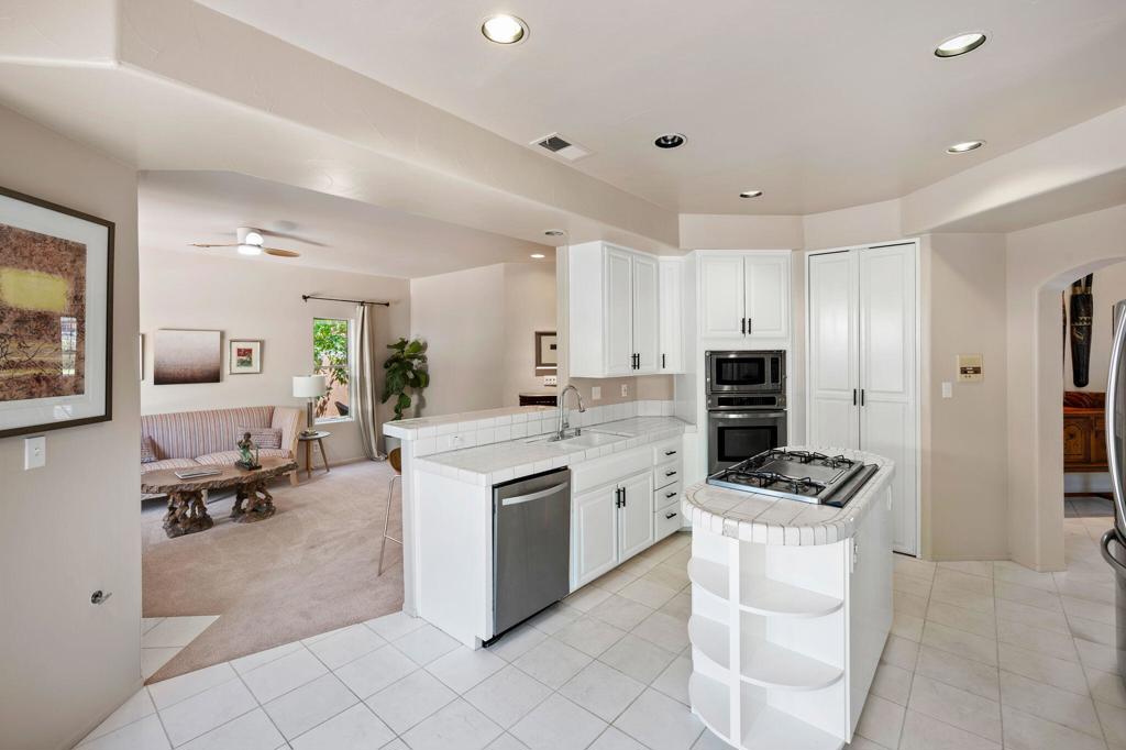 Park Mirage - Residential