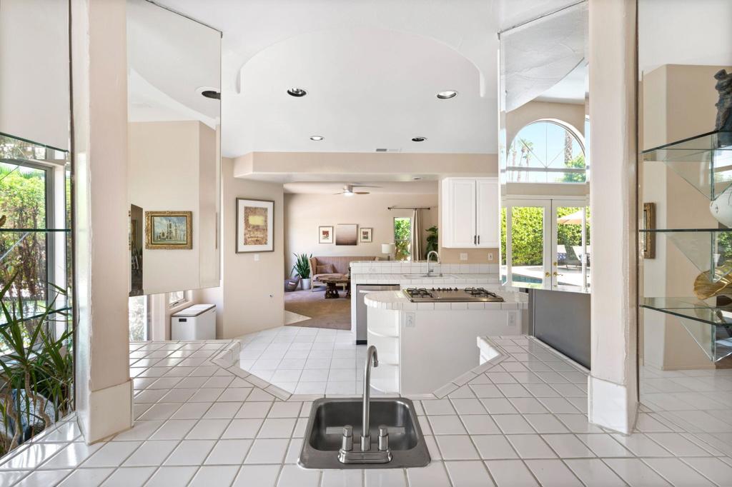 Park Mirage - Residential