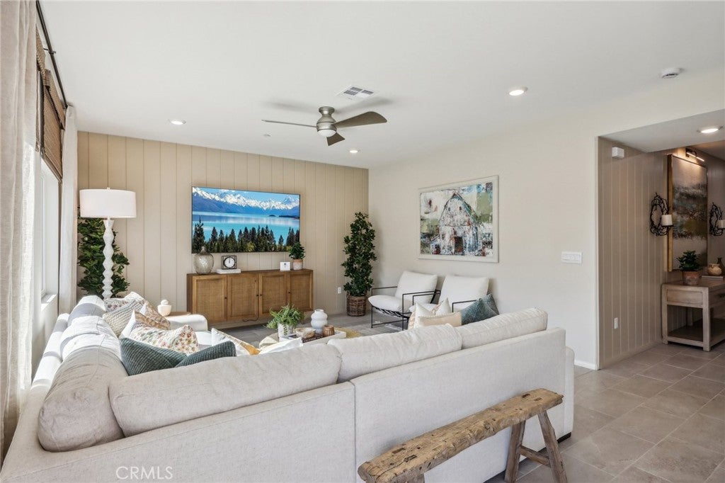 83135 Verdin Lane