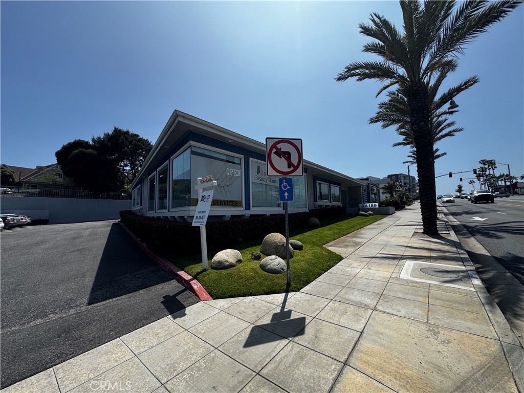 34189 Pacific Coast 204