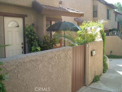 2452 Chandler Ave. # 1 1 Simi Valley CA 93065