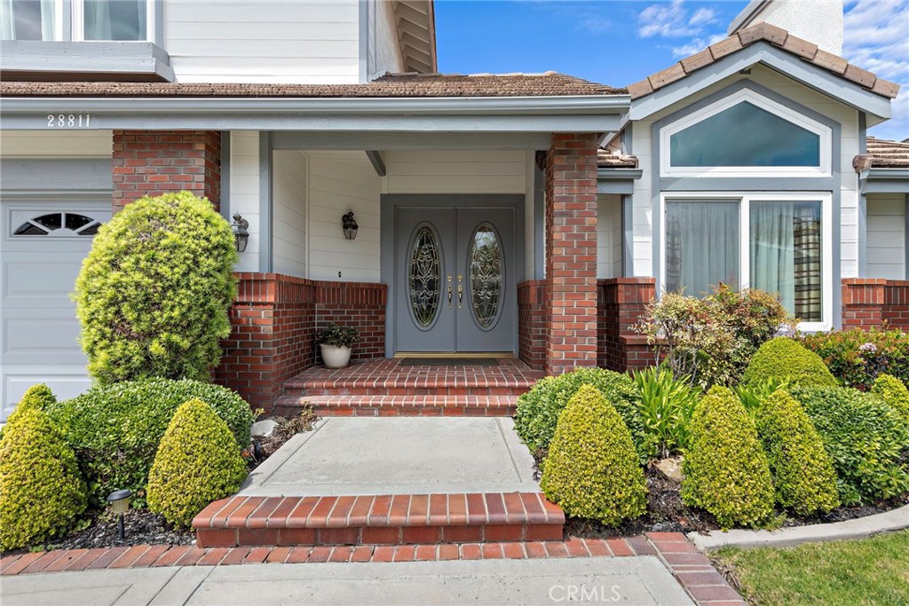 28811 Walnut