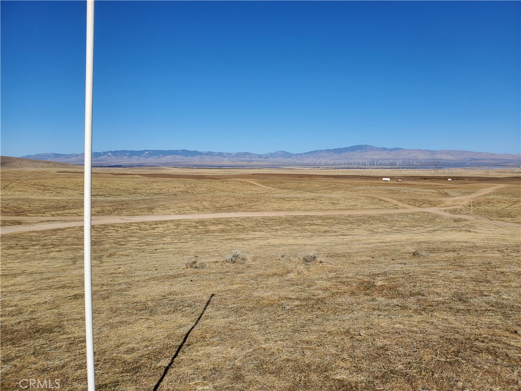 2 AC Ave E4 Avenue