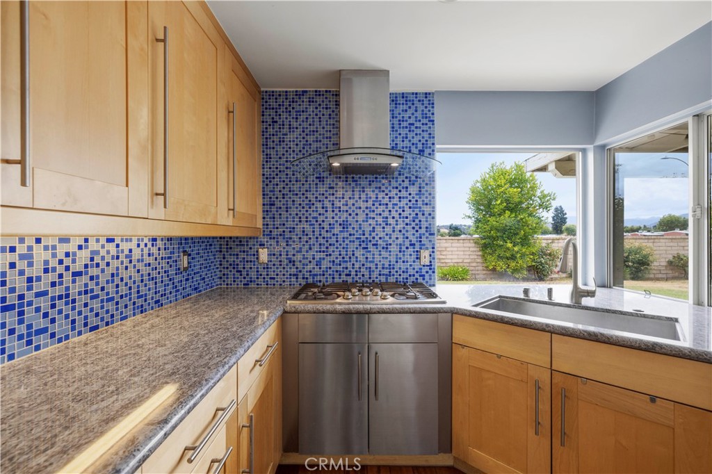 25198 Avenida Ignacio