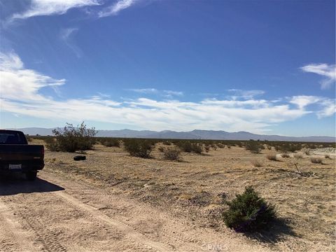 Photo of 80 Ft Irwin, Newberry Springs, CA 92311 (MLS # HD25063653)
