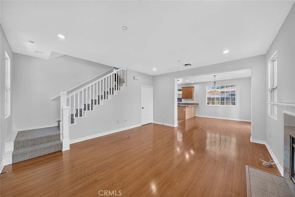 1328 S Del Mar