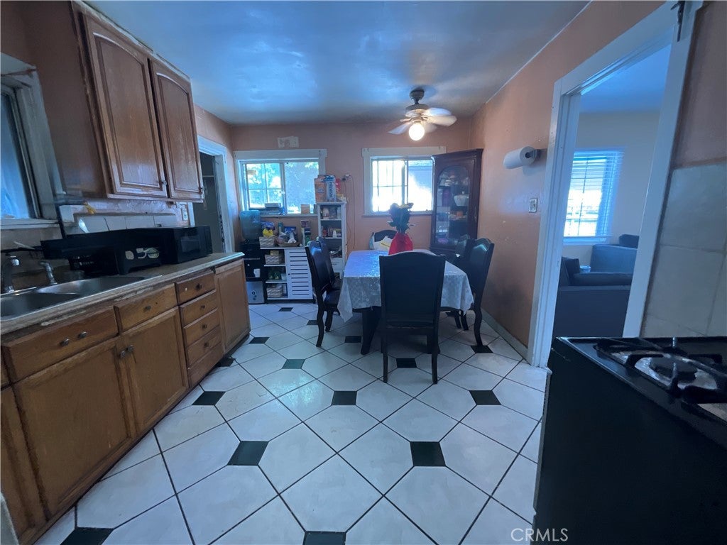 441 N Mar Vista Avenue