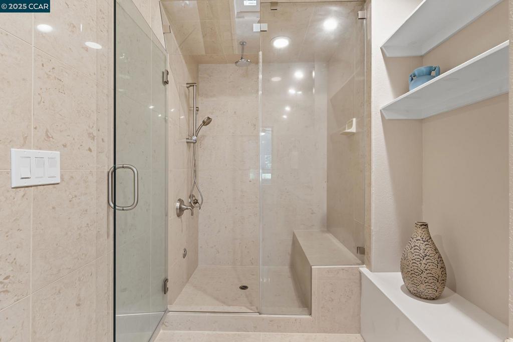 SAN MIGUEL - Residential