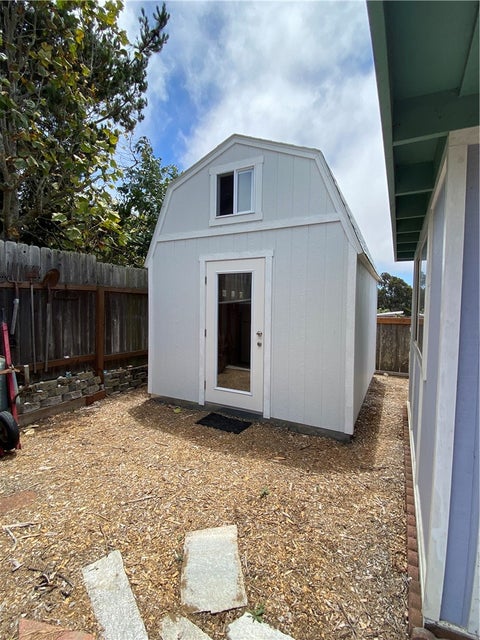 Tiny photo for 1332 15th St, Los Osos, CA 93402 (MLS # SC26089327)