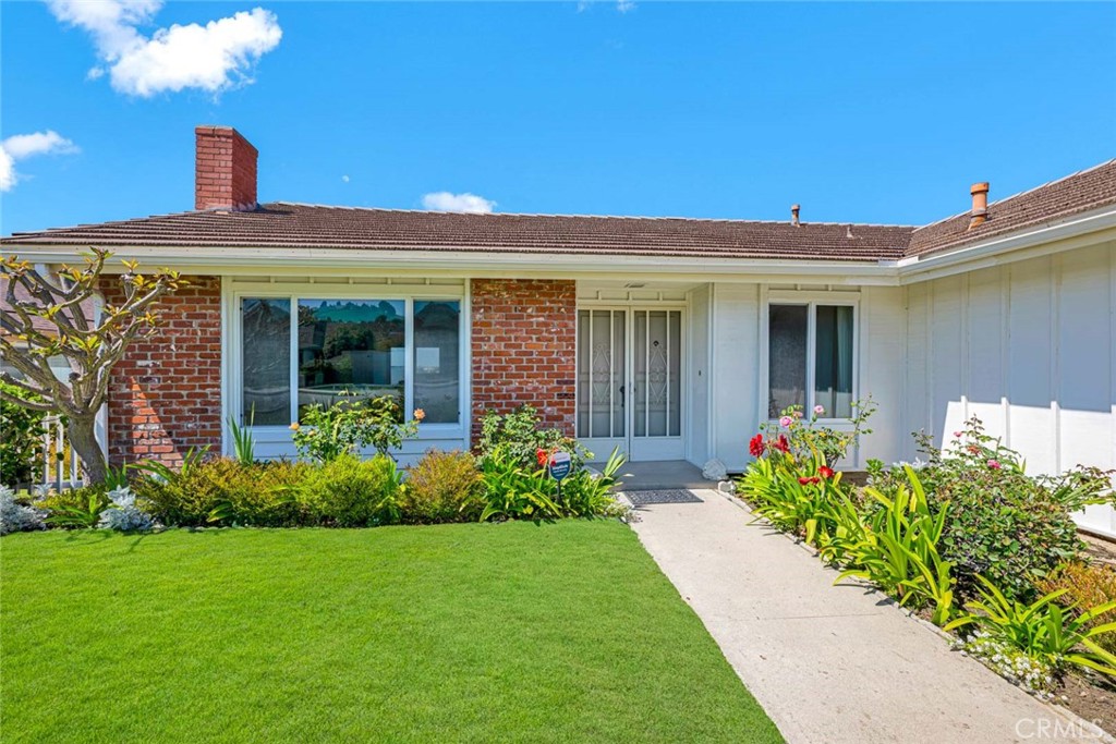 29481 Vista Plaza