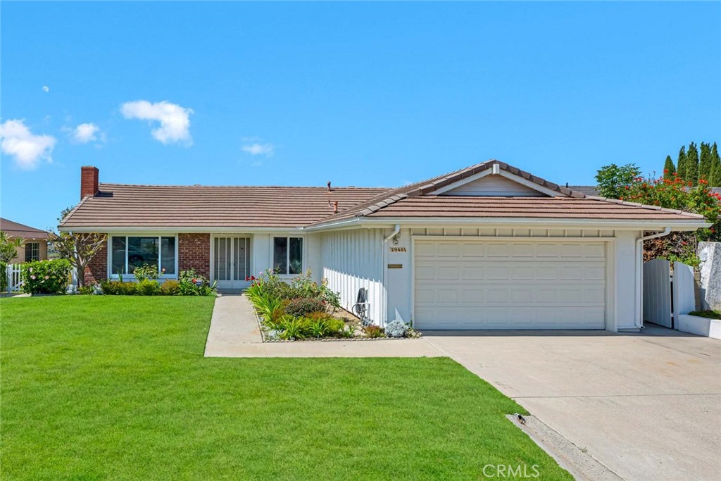 29481 Vista Plaza