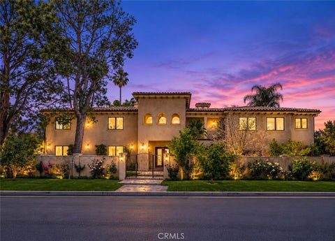 Photo of 5427 Genesta AVE, Encino, CA 91316 (MLS # SR26216768)