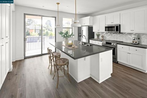 Photo of 2802 Chattleton Lane, San Pablo, CA 94806 (MLS # 41121500)